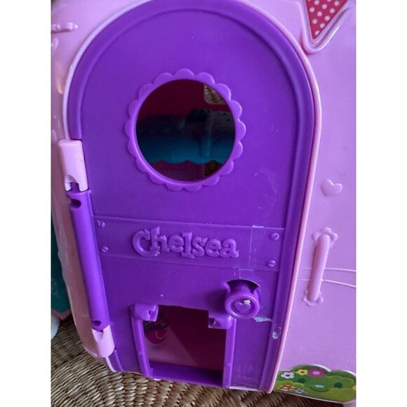 Barbie Chelsea Camper & Car Set - Picture 3 of 12